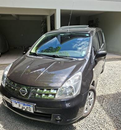 NISSAN LIVINA 1.8 SL 16V FLEX 4P AUTOMÁTICO